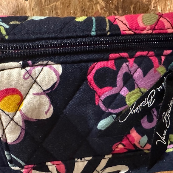 Vera Bradley Small Trifold Wallet Coin Purse Navy Blue Floral Ribbons Snap Close - Picture 2 of 8